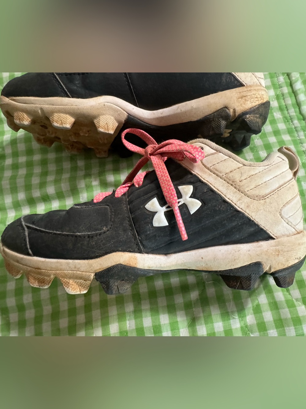 Under Armour Kids Black and Cream Sneakers with Pink Laces